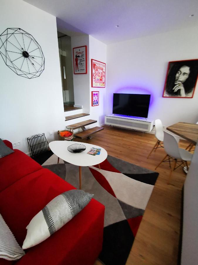 Magnifique Duplex Vue Mer Menton Exterior photo