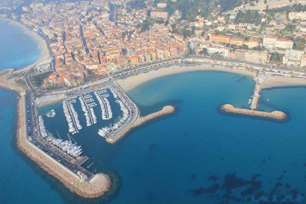 Magnifique Duplex Vue Mer Menton Exterior photo